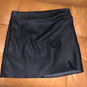 NWT - A&F Vegan Leather Mini Skirt - Large
